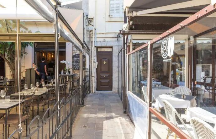 Appartement Authentique Situe En Plein Centre D'Αντίμπ Εξωτερικό φωτογραφία
