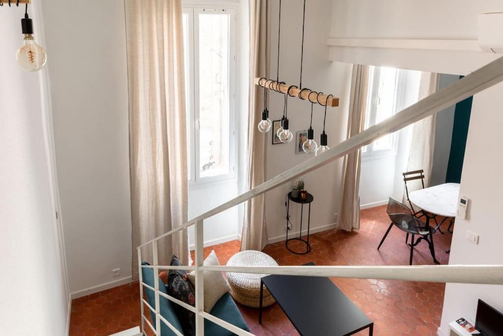 Appartement Authentique Situe En Plein Centre D'Αντίμπ Εξωτερικό φωτογραφία