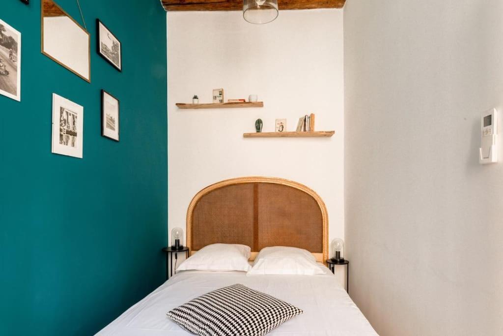 Appartement Authentique Situe En Plein Centre D'Αντίμπ Εξωτερικό φωτογραφία