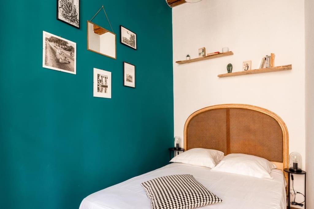 Appartement Authentique Situe En Plein Centre D'Αντίμπ Εξωτερικό φωτογραφία