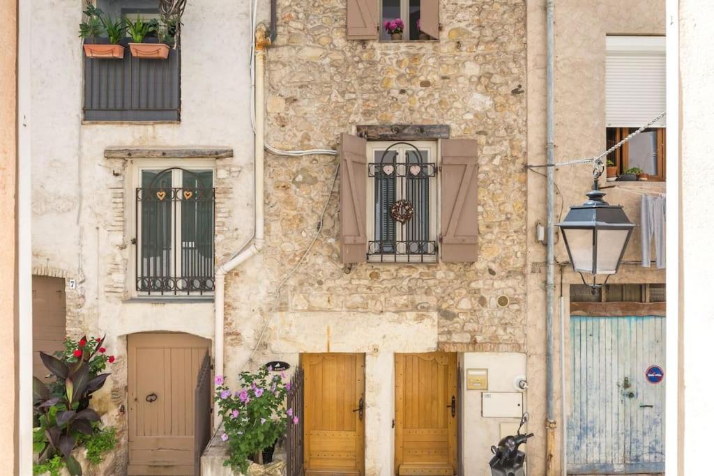 Appartement Authentique Situe En Plein Centre D'Αντίμπ Εξωτερικό φωτογραφία