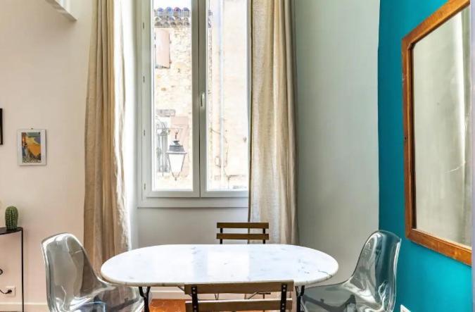 Appartement Authentique Situe En Plein Centre D'Αντίμπ Εξωτερικό φωτογραφία